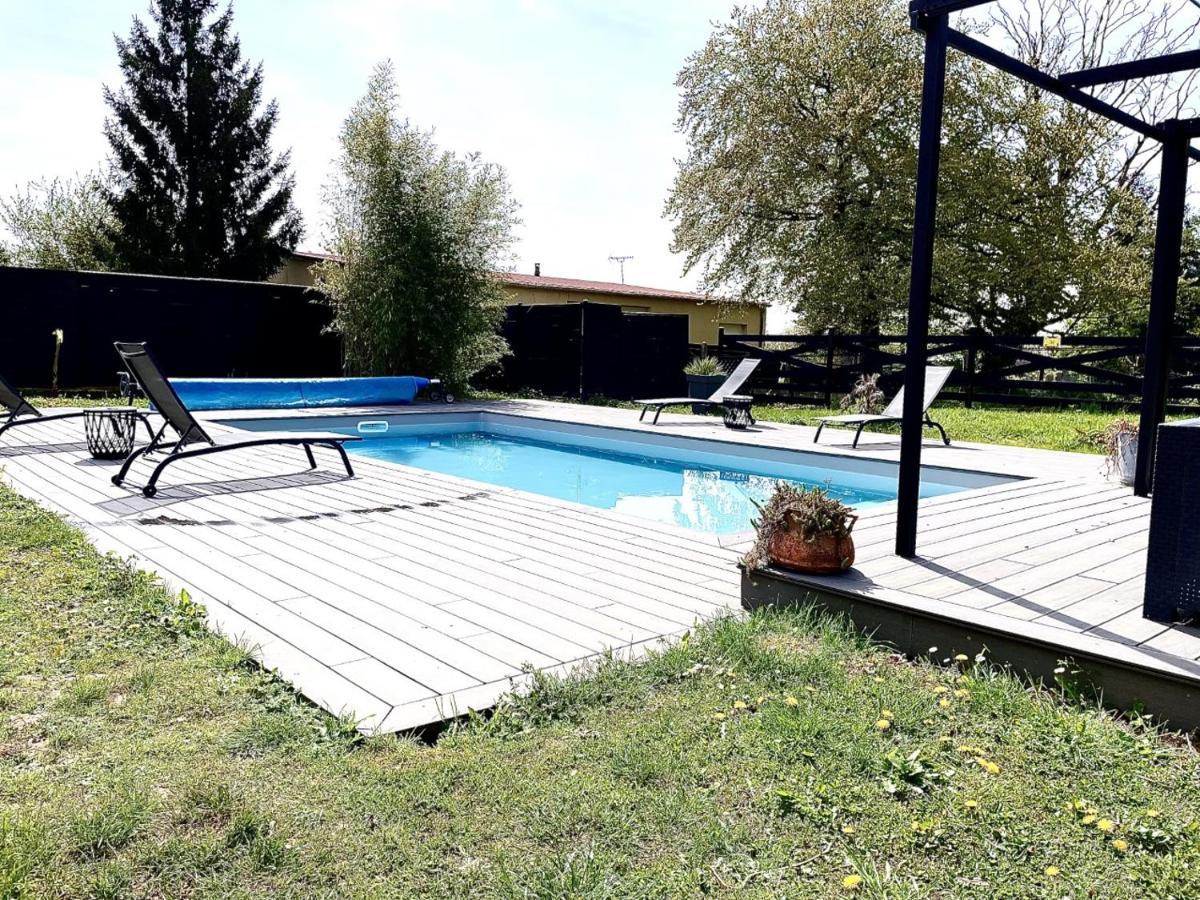 Le Paddock - Chambres Et Table D'Hotes Le Déluge Exterior foto